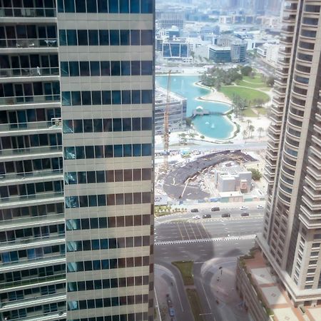 Nice Single Rooms For "Girls" Only In Dubai, Marina Exterior foto